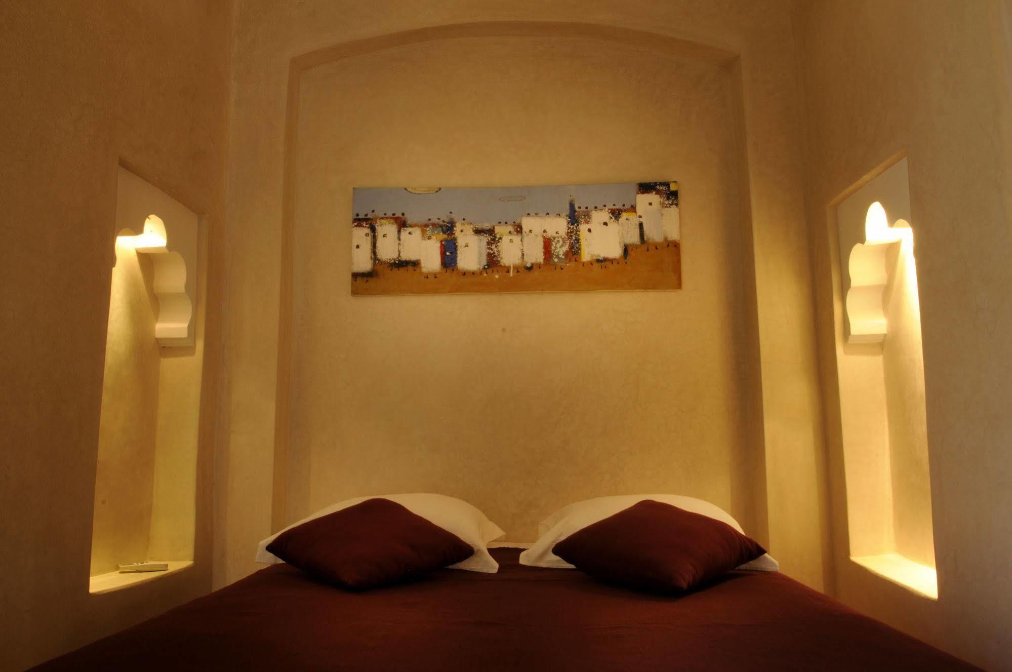 Riad Les Hibiscus Маракеш Екстериор снимка